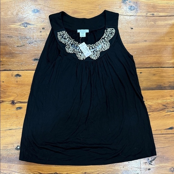 Dress Barn Tops - Dress Barn Black sleeveless Tank with Beaded Detail NWT size large Y2K